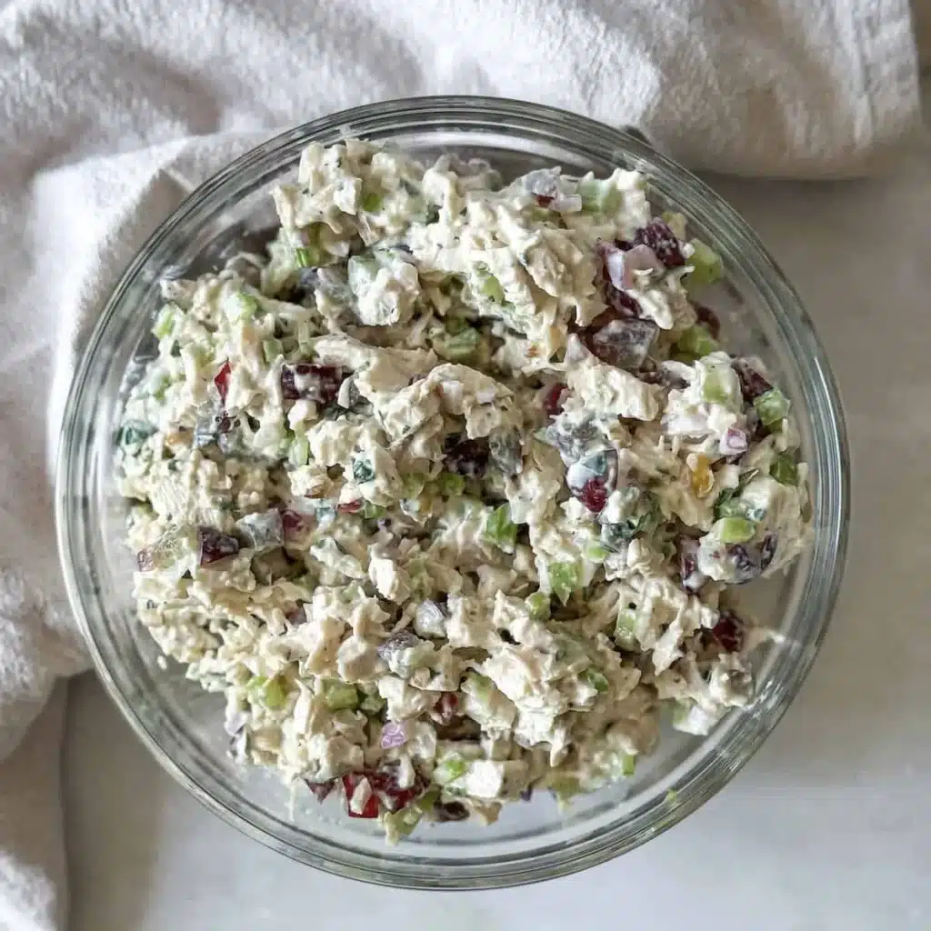Healthy chicken salad recipe without mayo, easy to prepare and delicious.